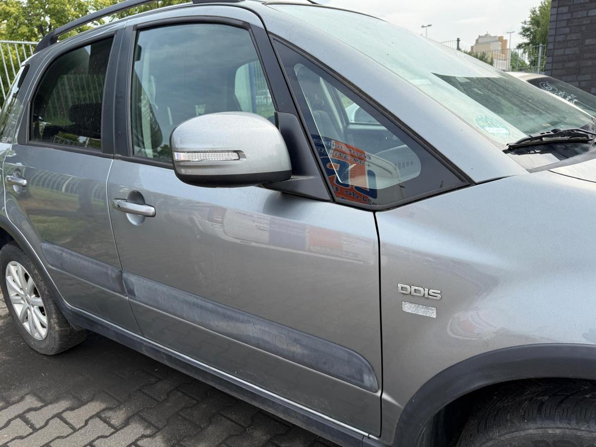 Suzuki SX4 EY original Tür vorn rechts ZCD Galactic Grey Rohbau BJ11